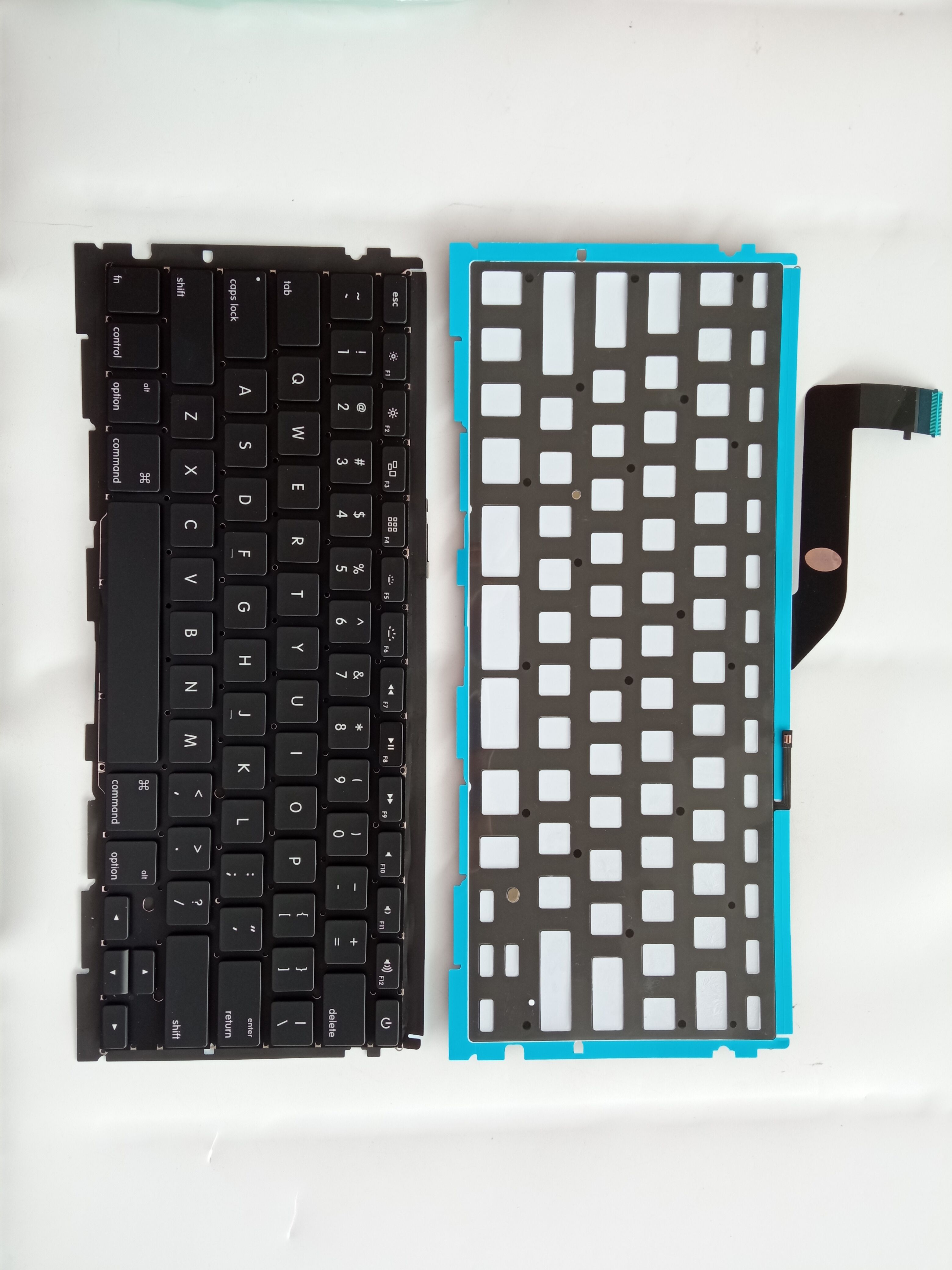 Picture of New Replacement Laptop Keyboard For APPLE A1398 small carriage return BLACK Backlit US Layout